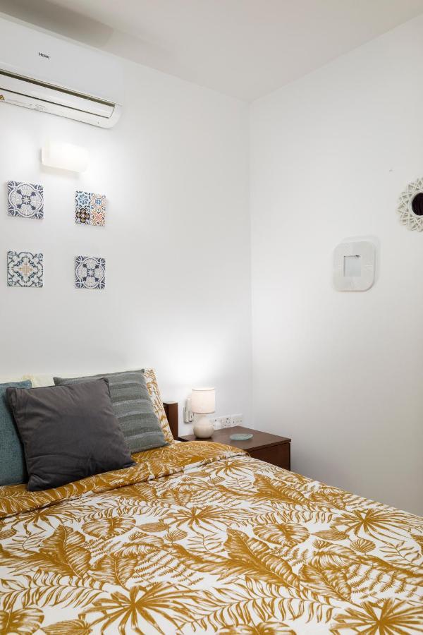 Hilltop Apartments - Stylish Comfort Living Close To The Sea, Bugibba St. Paul's Bay Exterior foto