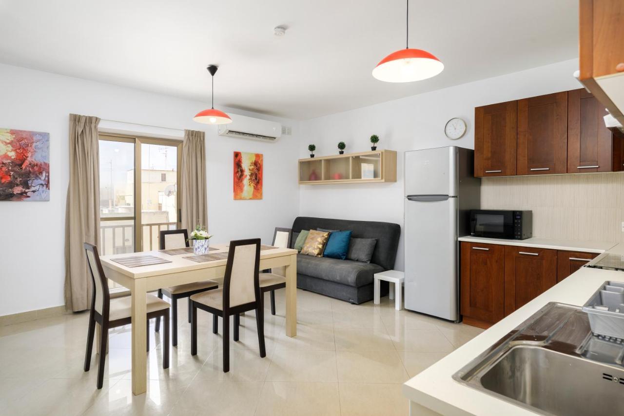 Hilltop Apartments - Stylish Comfort Living Close To The Sea, Bugibba St. Paul's Bay Exterior foto