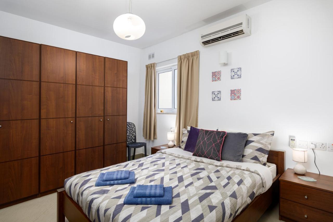 Hilltop Apartments - Stylish Comfort Living Close To The Sea, Bugibba St. Paul's Bay Exterior foto